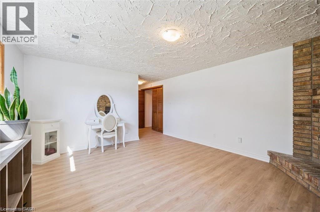 582 Skylark Road, Waterloo, ON - Indoor
