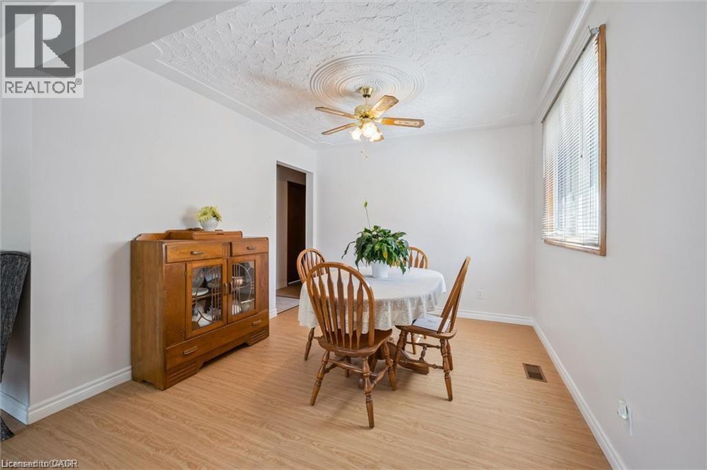 582 Skylark Road, Waterloo, ON - Indoor Photo Showing Dining Room