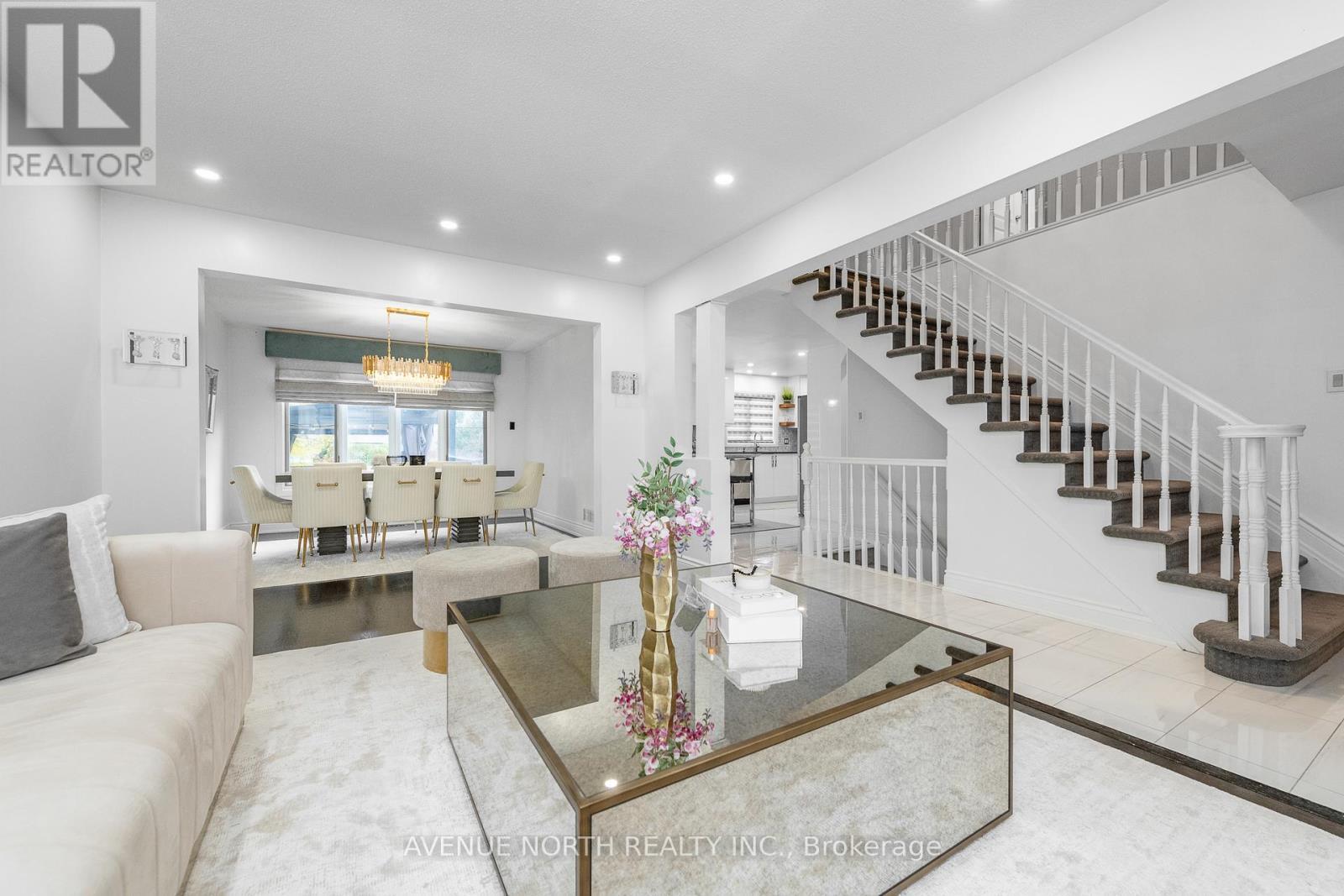 2163 Johnston Road, Ottawa, ON - Indoor Photo Showing Other Room