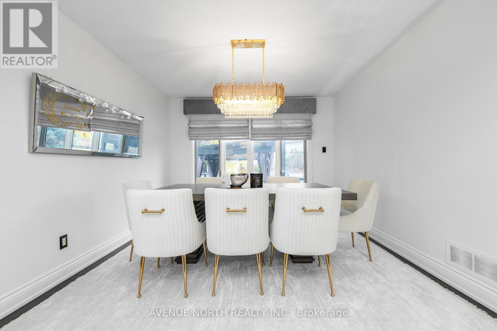 2163 Johnston Road, Ottawa, ON - Indoor Photo Showing Dining Room