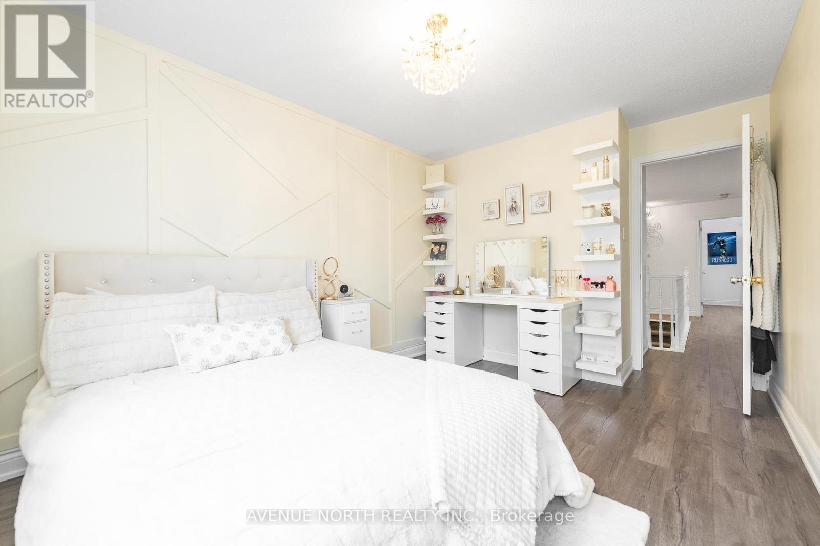 2163 Johnston Road, Ottawa, ON - Indoor Photo Showing Bedroom