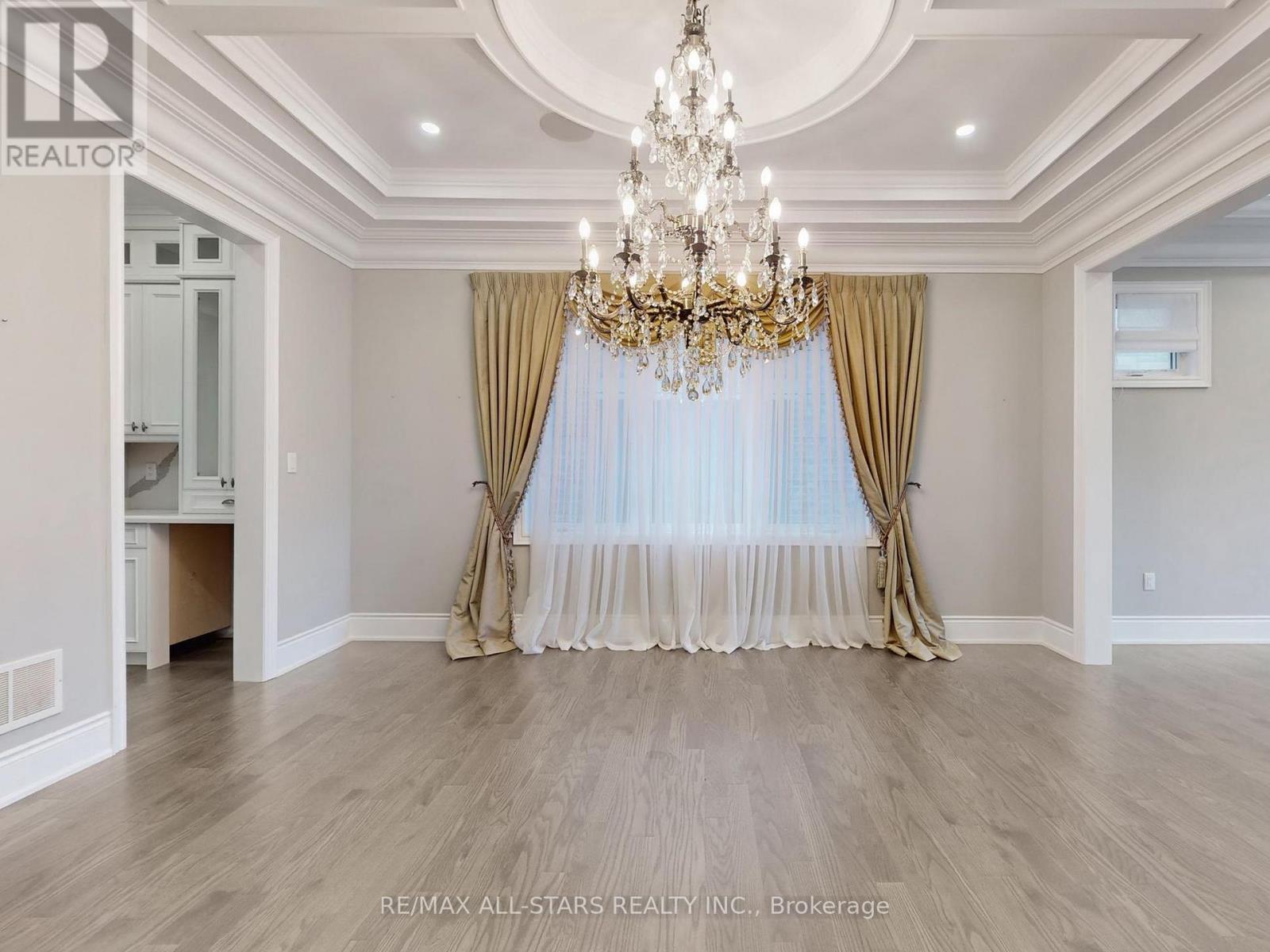 48 Cairns Gate, King, ON - Indoor