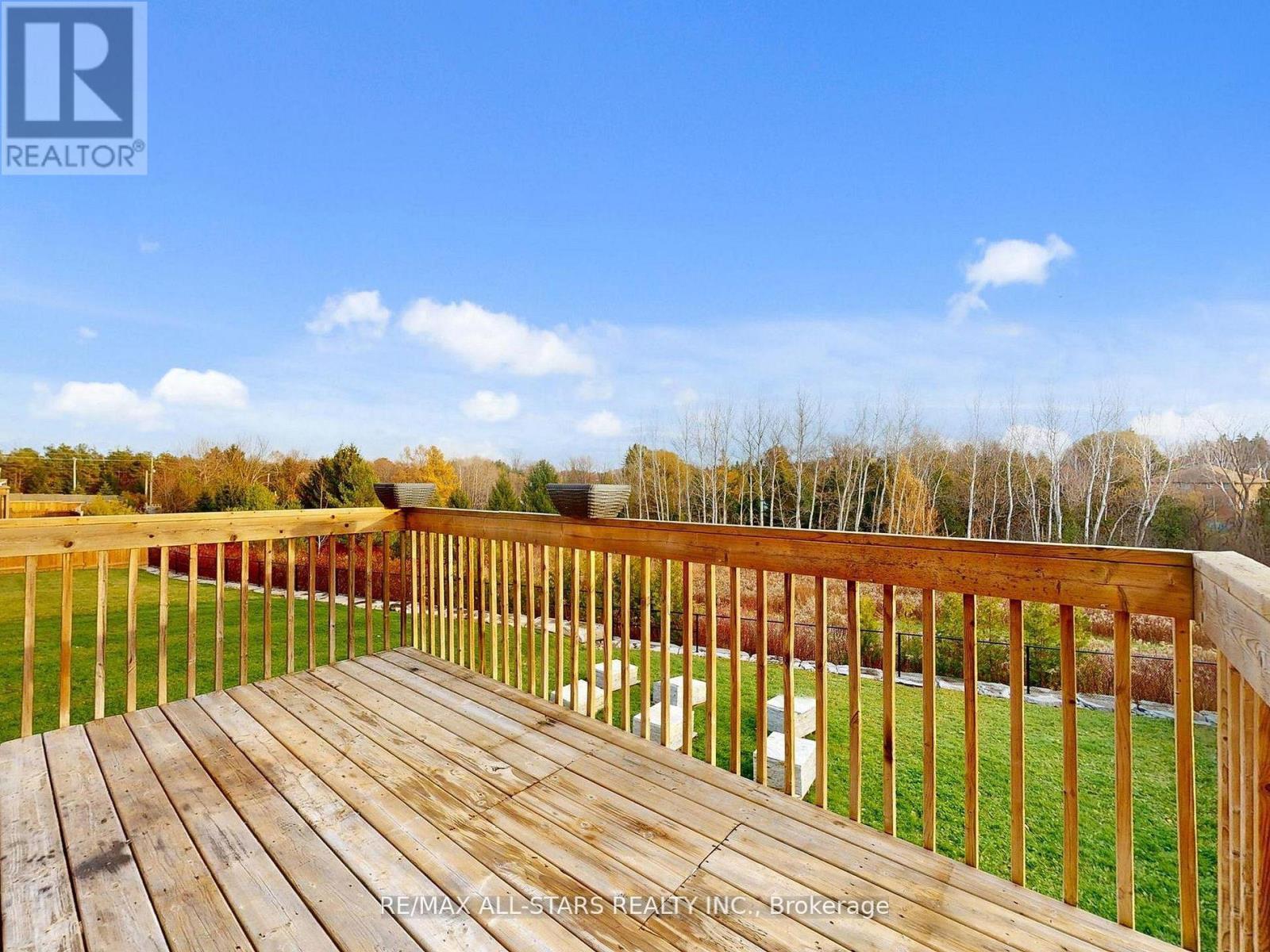 48 Cairns Gate, King, ON - Outdoor With Deck Patio Veranda