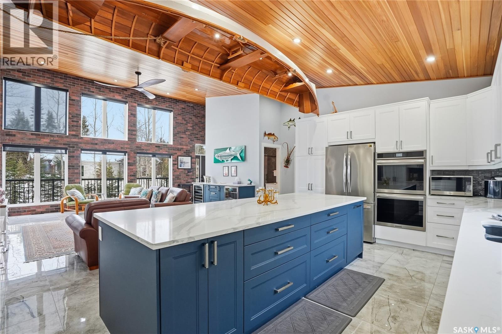 2 Bruin Boulevard, Candle Lake, SK - Indoor Photo Showing Kitchen With Upgraded Kitchen