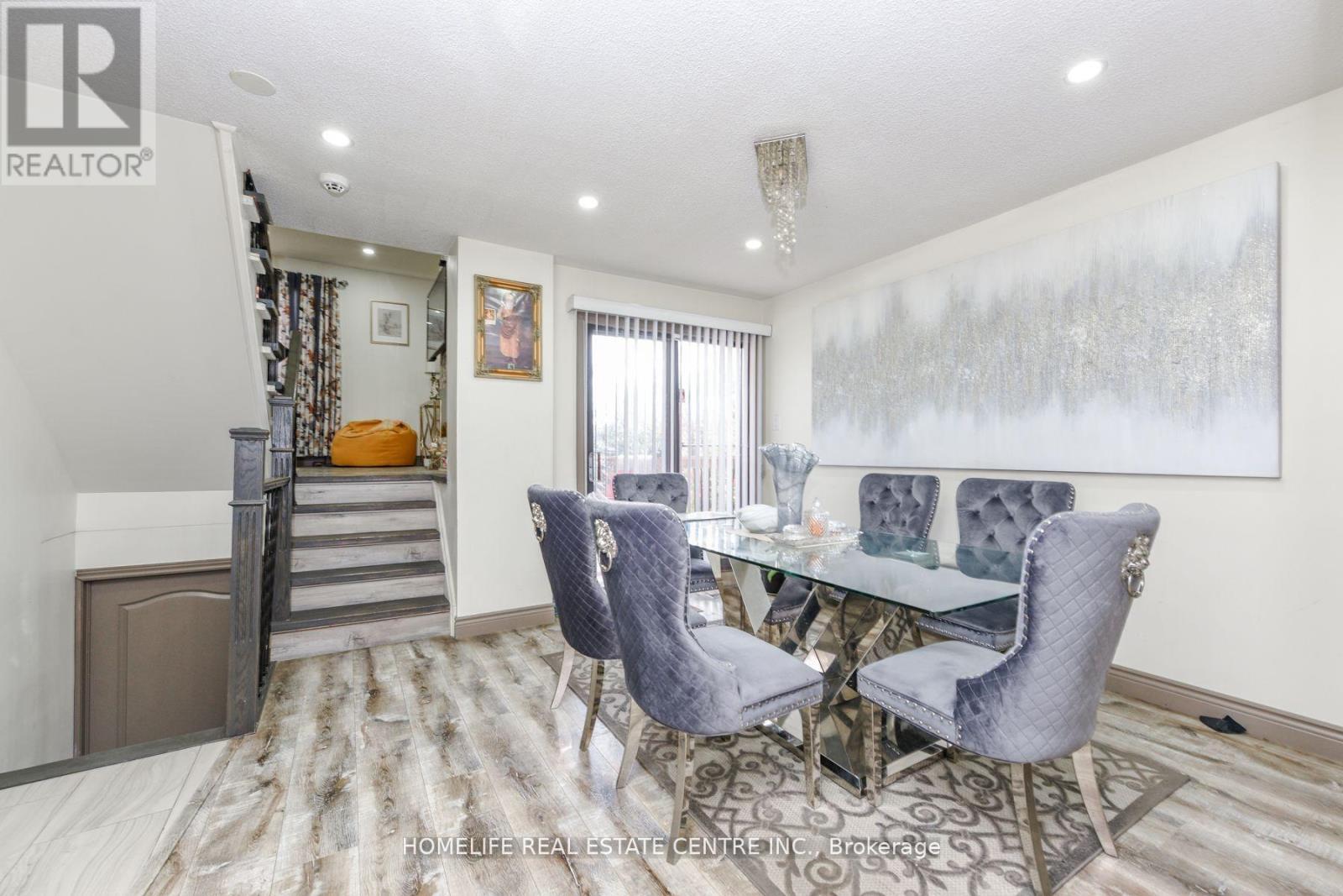 20 Oleander Crescent, Brampton, ON - Indoor Photo Showing Dining Room