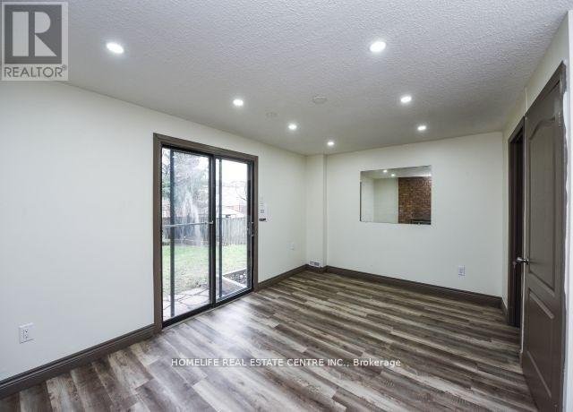 20 Oleander Crescent, Brampton, ON - Indoor Photo Showing Other Room