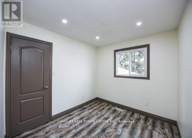 20 Oleander Crescent, Brampton, ON - Indoor Photo Showing Other Room