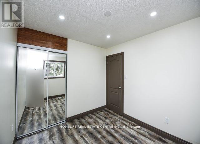 20 Oleander Crescent, Brampton, ON - Indoor Photo Showing Other Room