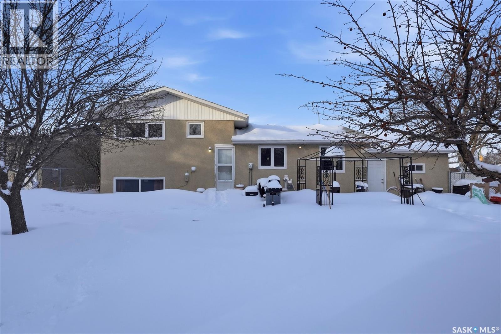 3111 33Rd Street W, Saskatoon, SK