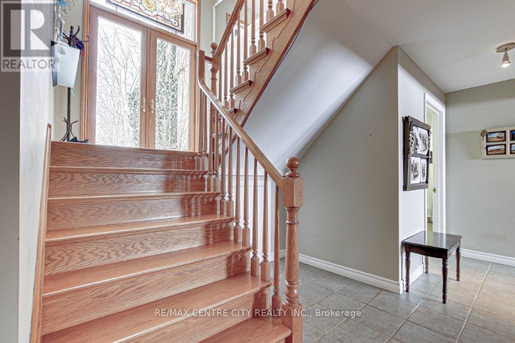 34639 Third Line, Southwold, ON - Indoor Photo Showing Other Room