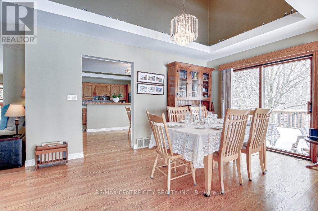 34639 Third Line, Southwold, ON - Indoor Photo Showing Dining Room