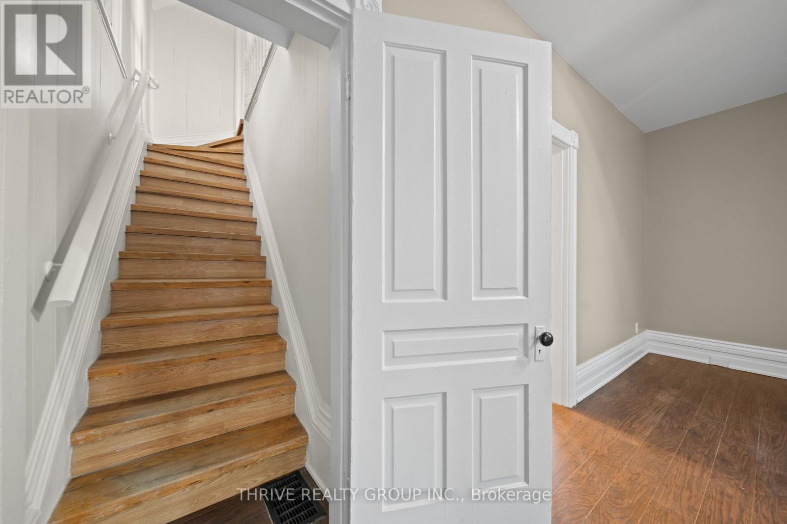 922 Princess Avenue, London East (East G), ON - Indoor Photo Showing Other Room