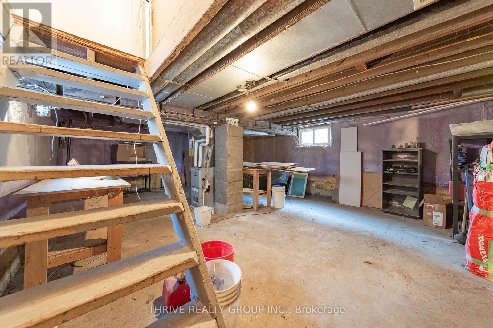 922 Princess Avenue, London East (East G), ON - Indoor Photo Showing Basement