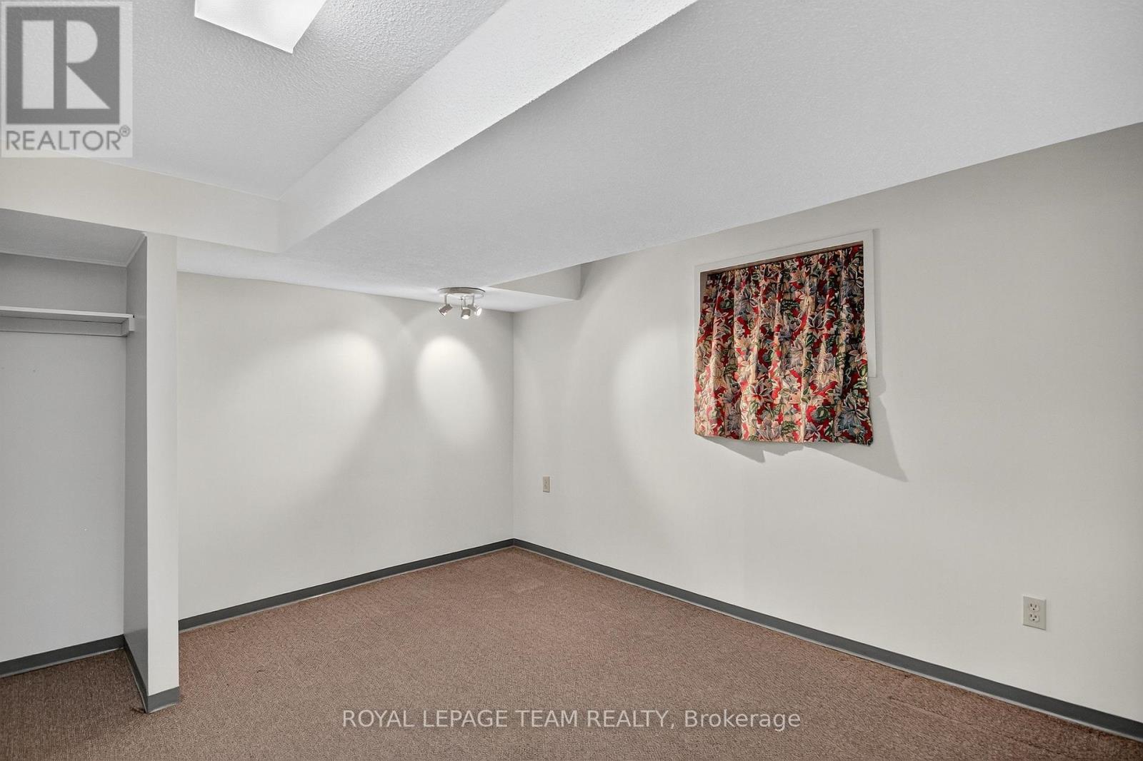 Bedroom - 1264 Morrison Drive, Ottawa, ON - Indoor Photo Showing Other Room