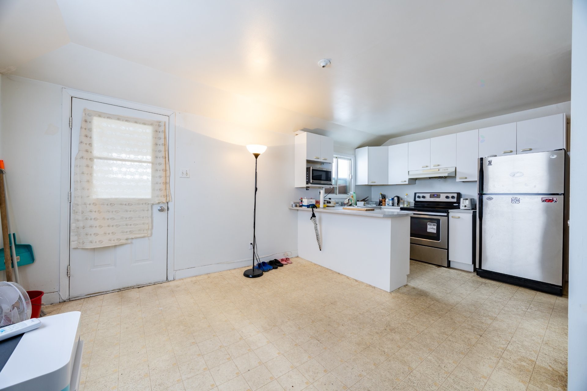 Dining Room - 424 Rue Laurier, Val-Des-Sources, QC - Indoor Photo Showing Kitchen