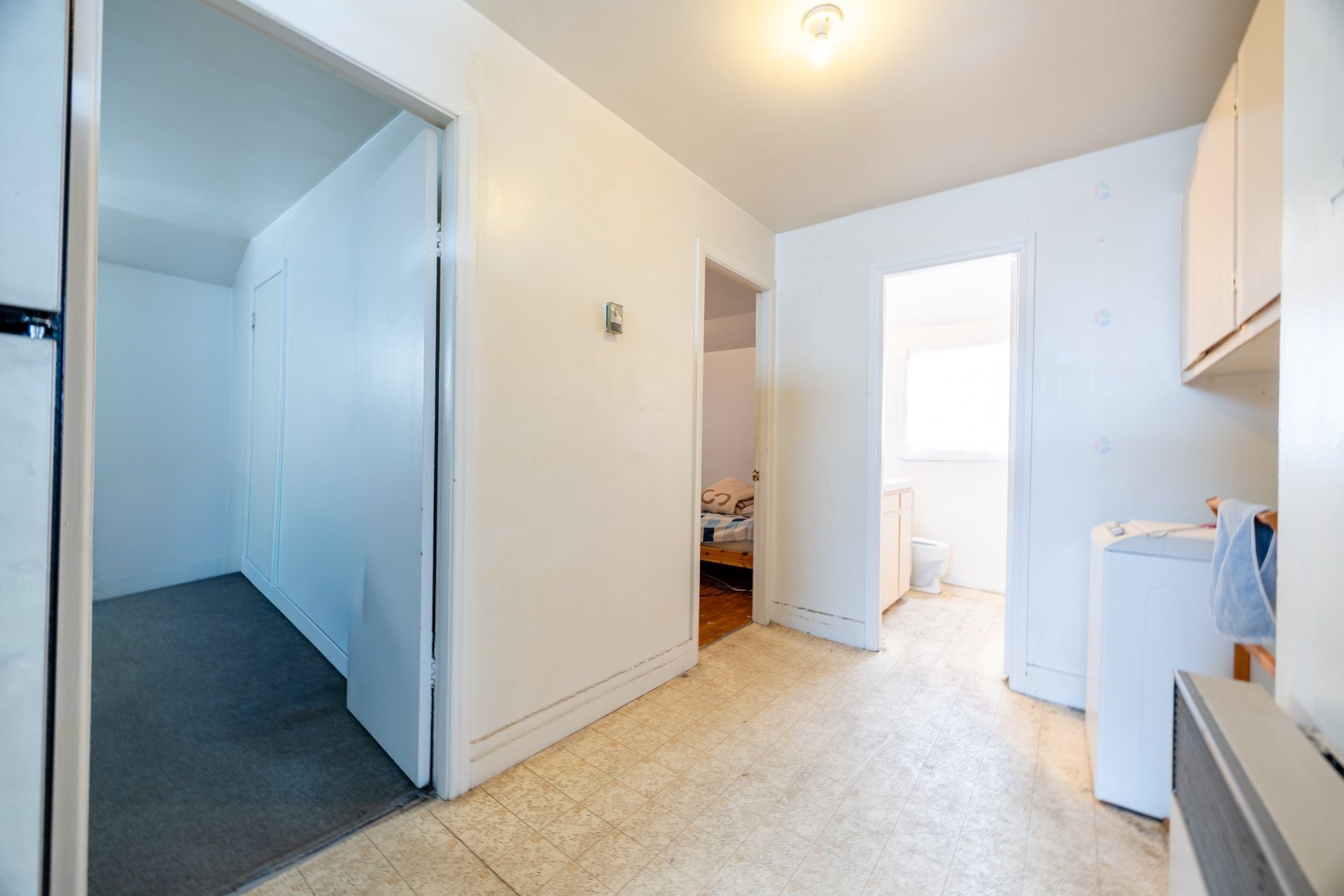Mud Room - 424 Rue Laurier, Val-Des-Sources, QC - Indoor Photo Showing Other Room