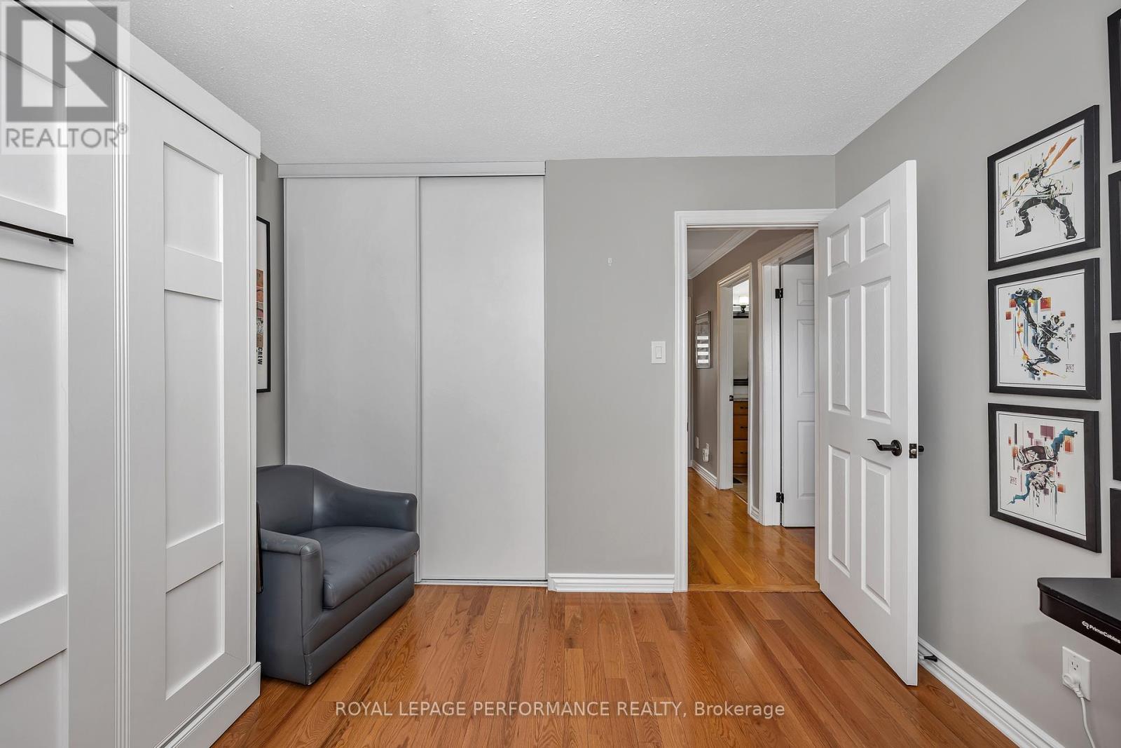 81 Saddle Crescent, Ottawa, ON - Indoor Photo Showing Other Room