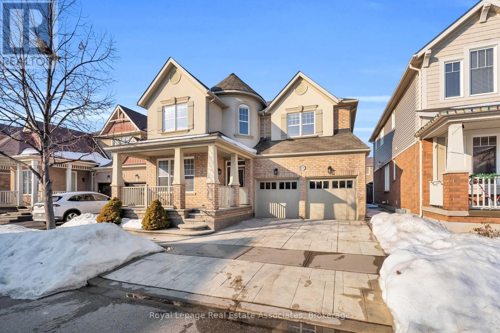 879 Etherington Way, Milton, ON - Outdoor With Deck Patio Veranda With Facade