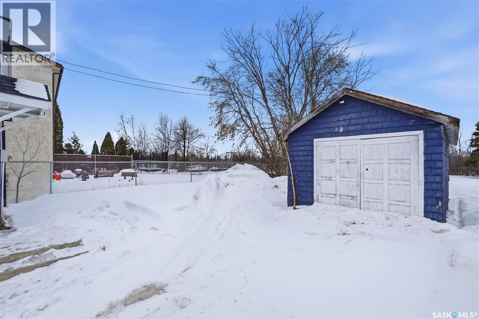 450 River Street E, Prince Albert, SK - Outdoor