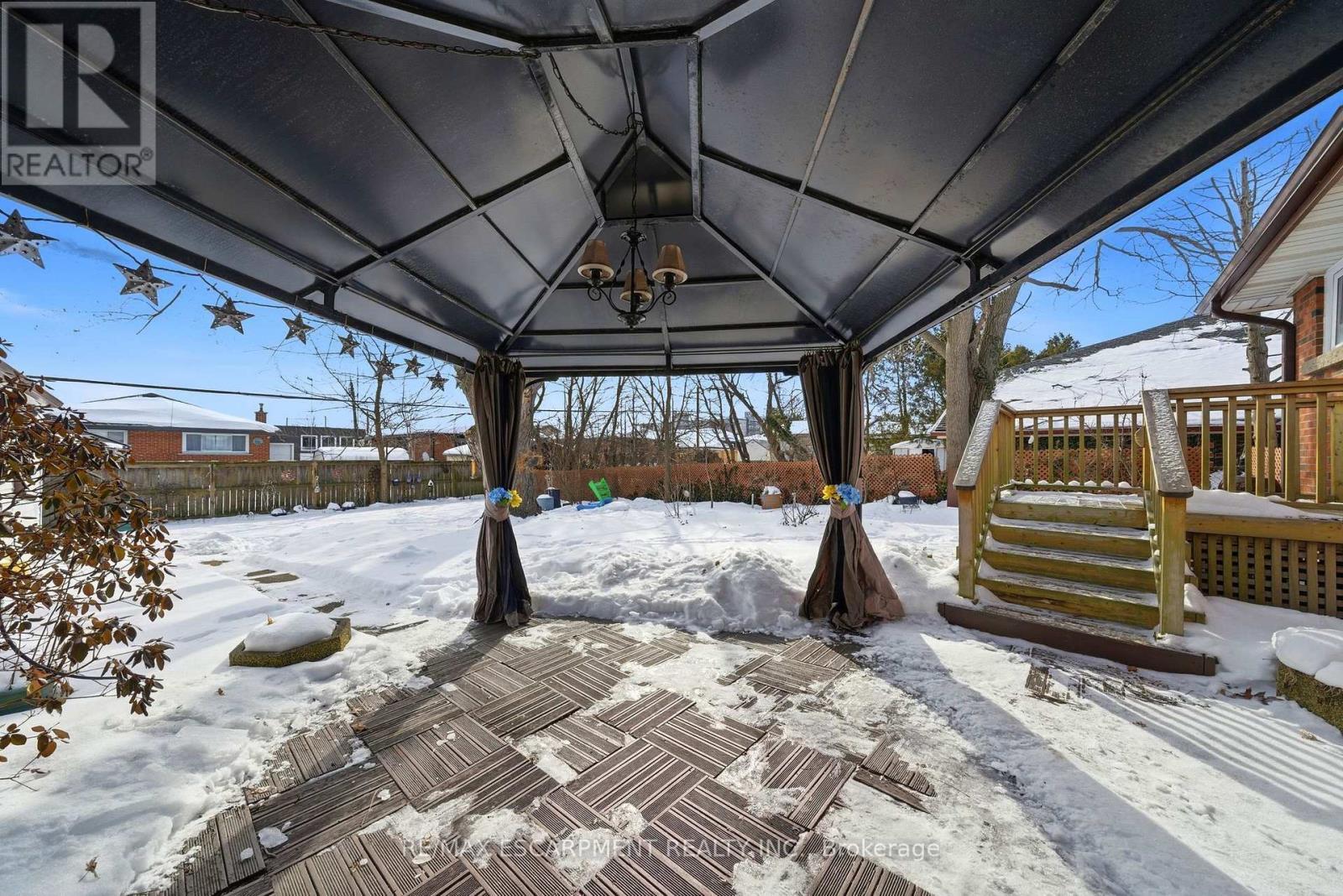 763 Upper Ottawa Street, Hamilton, ON - Outdoor