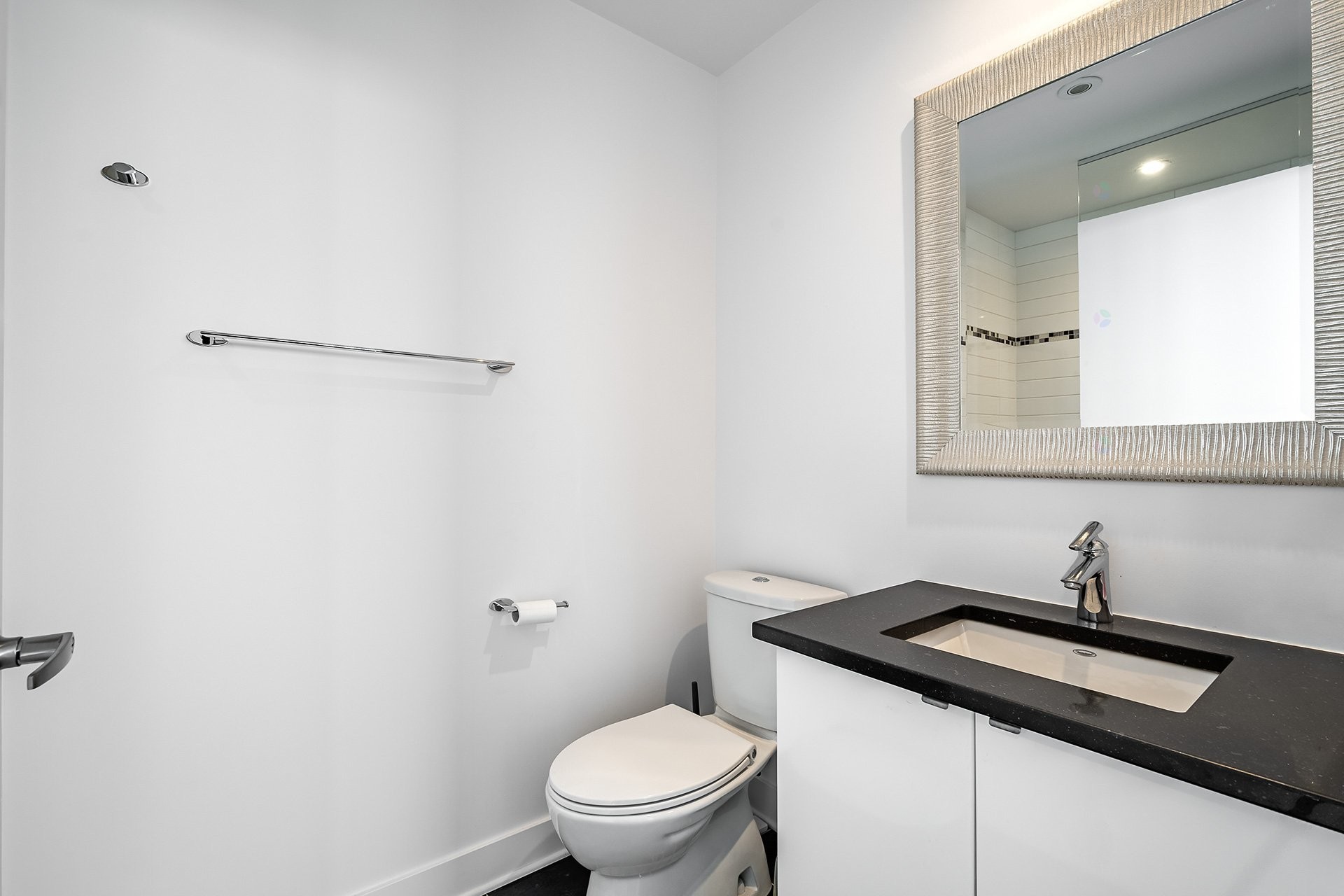 Bathroom - 802-4293 Rue Jean-Talon O., Montréal (Côte-Des-Neiges/Notre-Dame-De-Grâce), QC - Indoor Photo Showing Bathroom