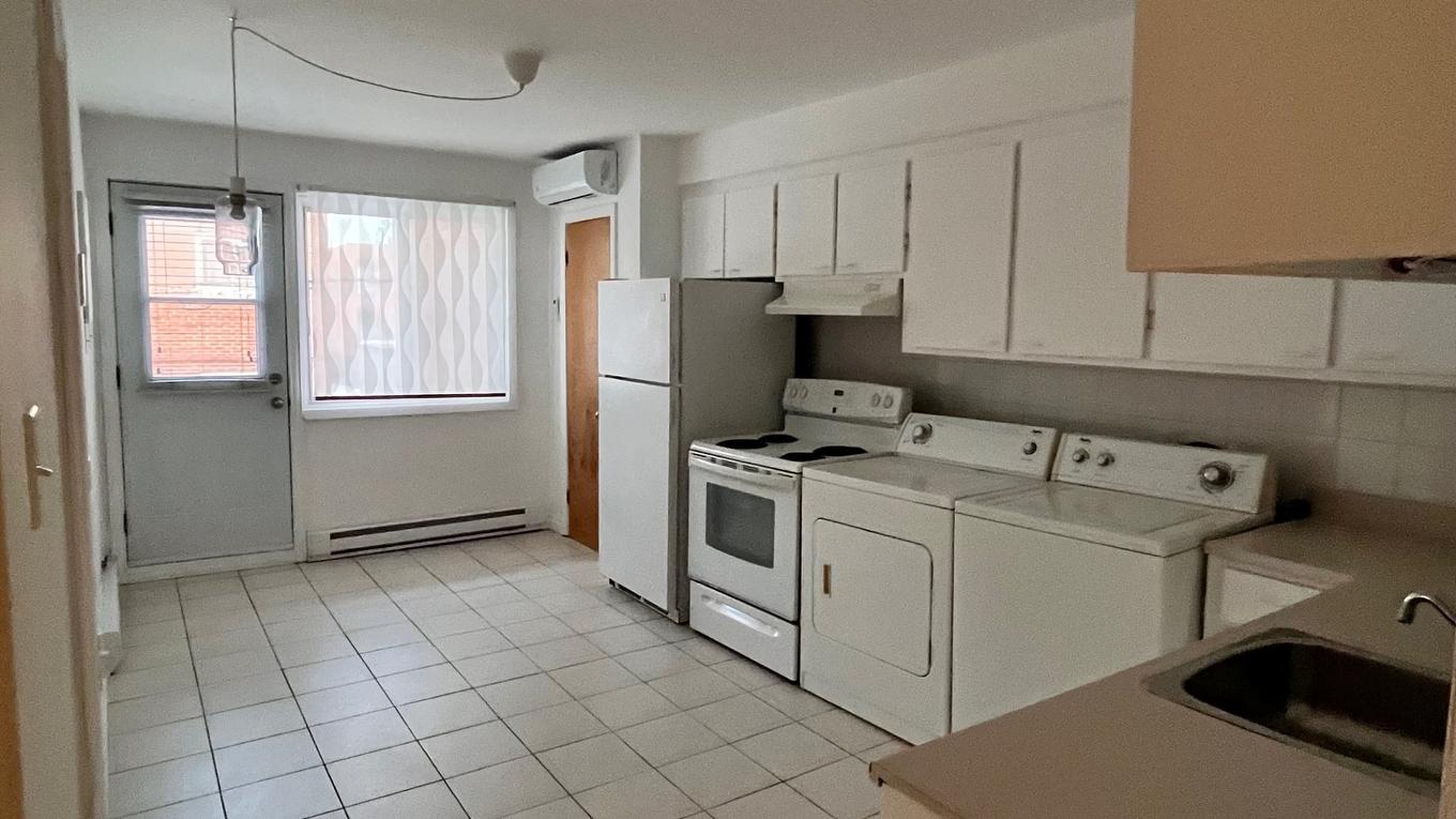 Cuisine - 4-5155 10E Avenue, Montréal (Rosemont/La Petite-Patrie), QC - Indoor