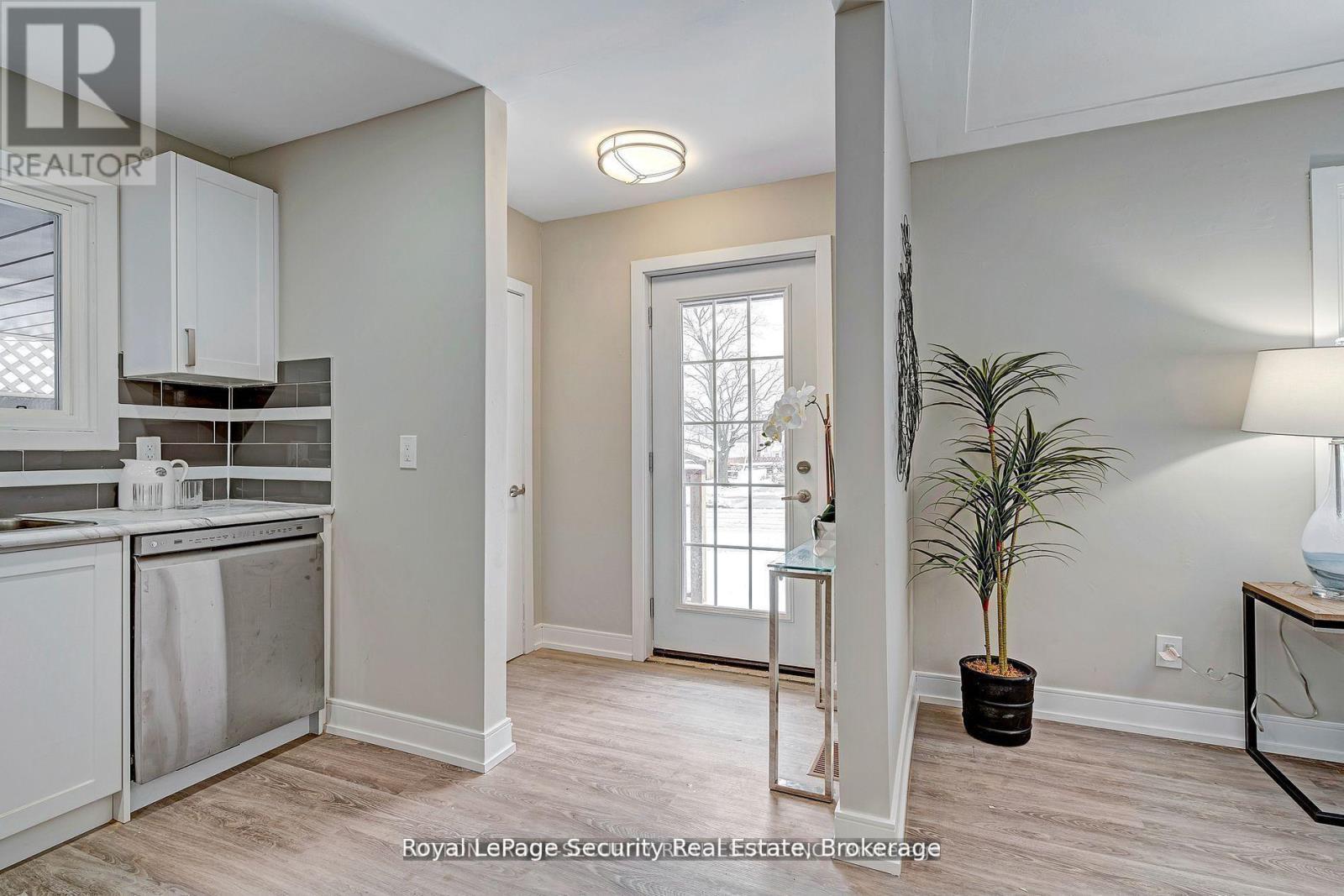183 Sekura Street, Cambridge, ON -