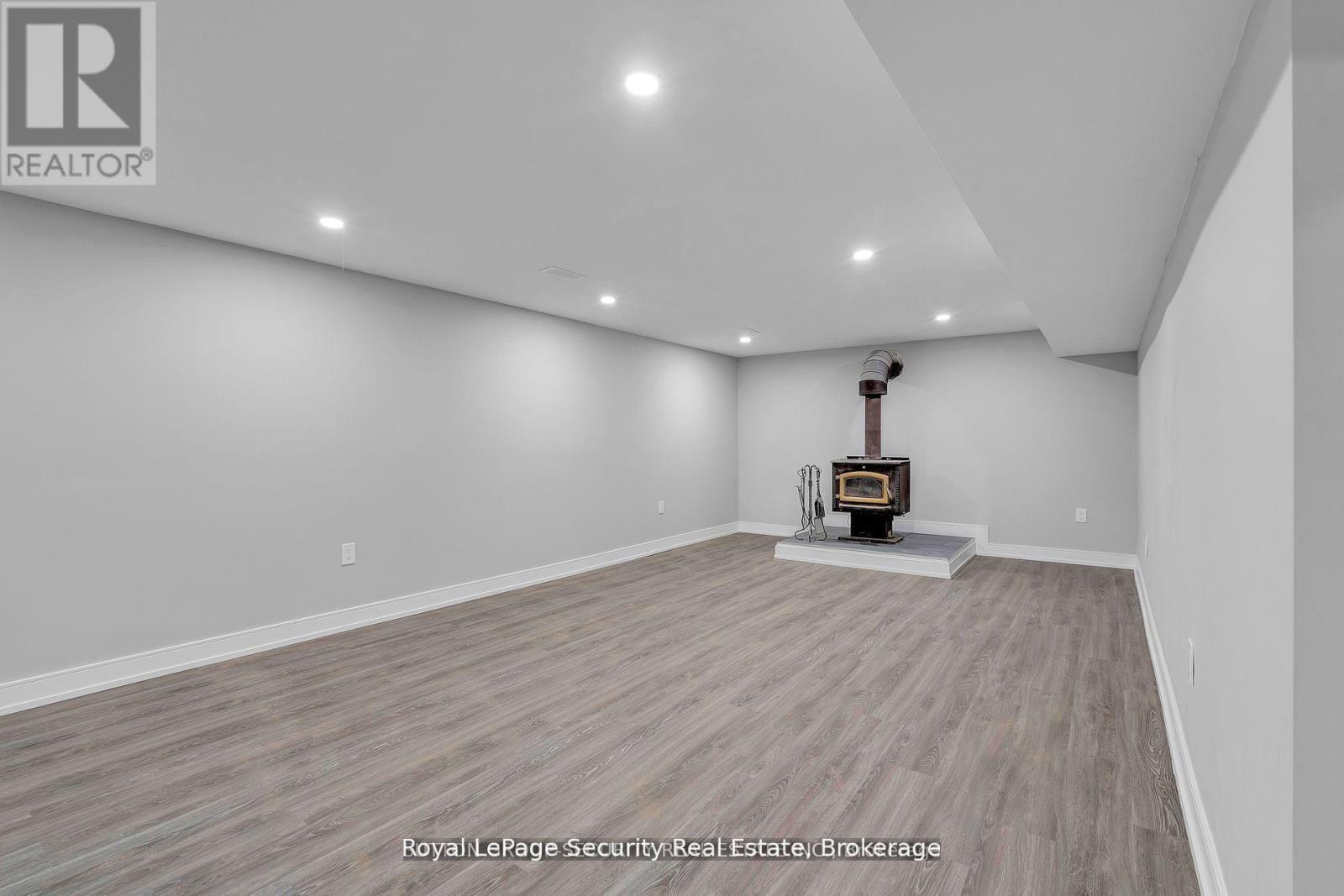 183 Sekura Street, Cambridge, ON - Indoor