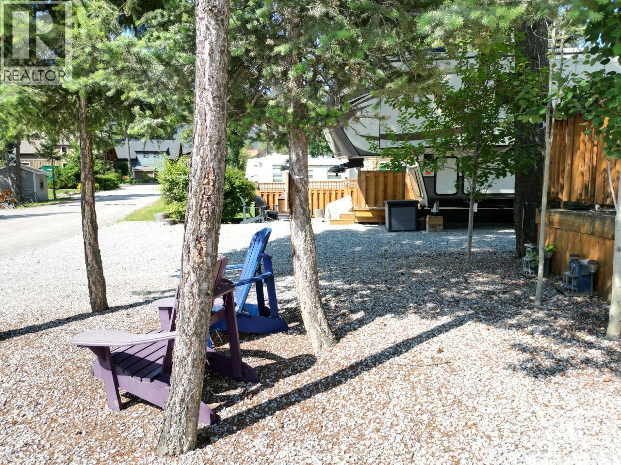 4868 Riverview Drive Unit# 55, Edgewater, BC