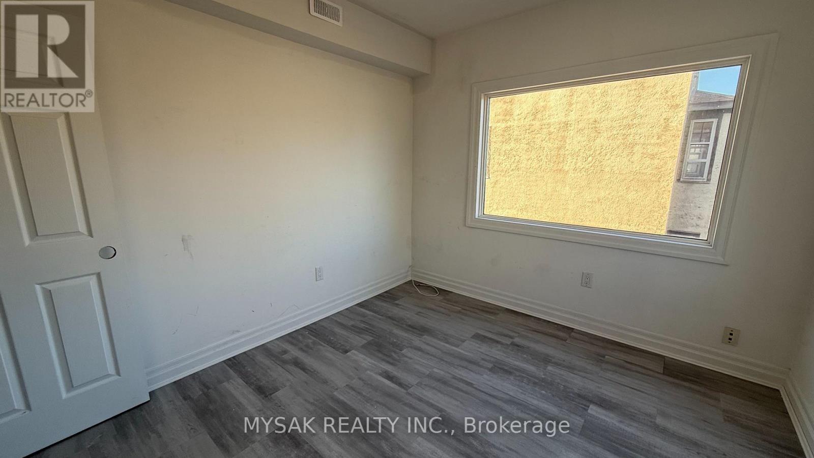 7 King Street, St. Catharines, ON - Indoor Photo Showing Other Room