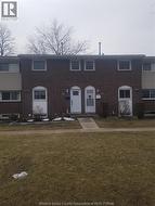 2739 MEADOWBROOK LANE Windsor, ON N8T 2Y6