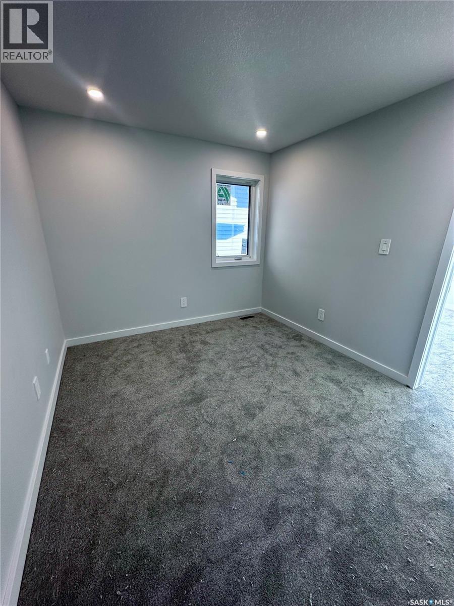 1123 Camden Gardens, White City, SK - Indoor Photo Showing Other Room