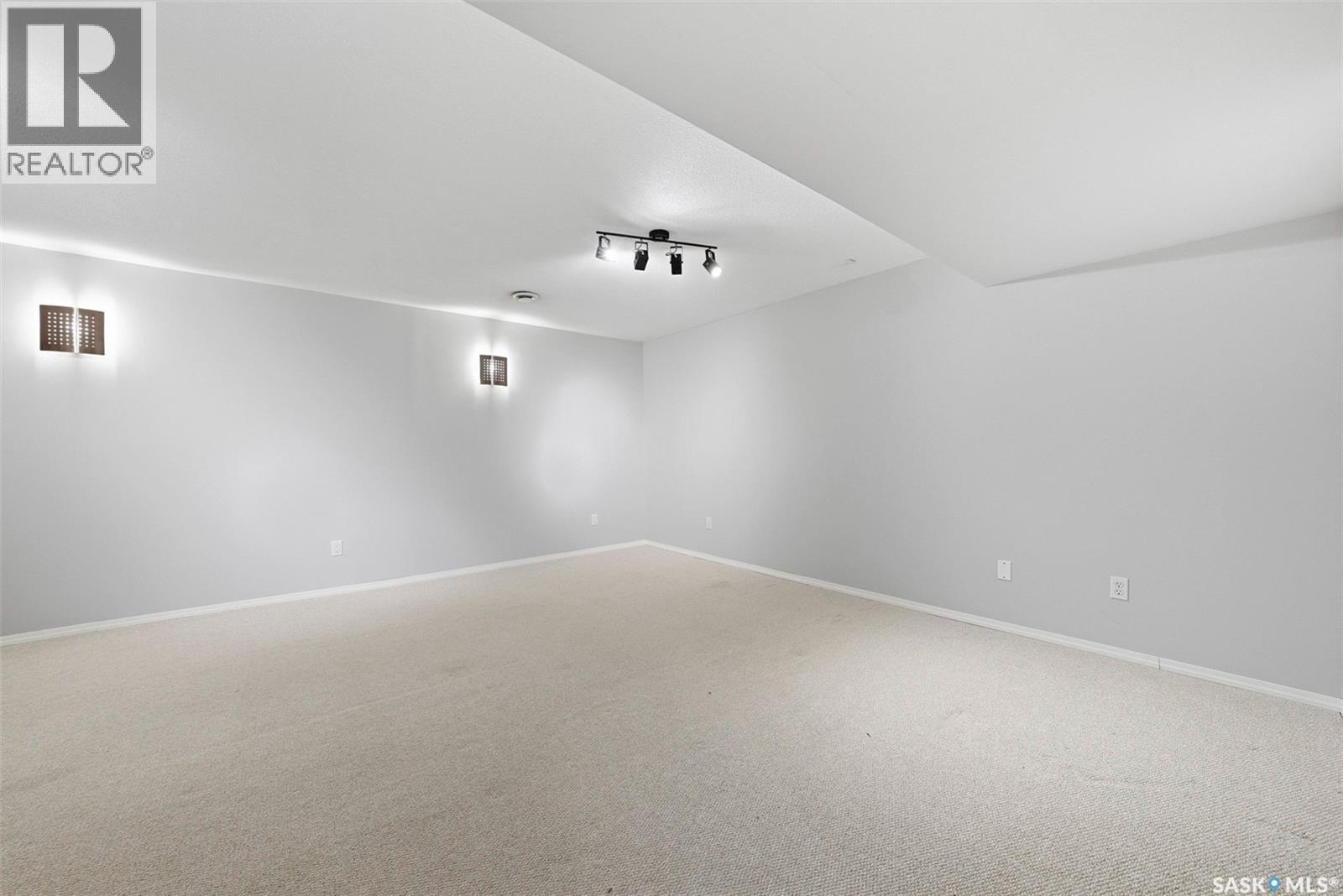 59 103 Banyan Crescent, Saskatoon, SK - Indoor Photo Showing Other Room