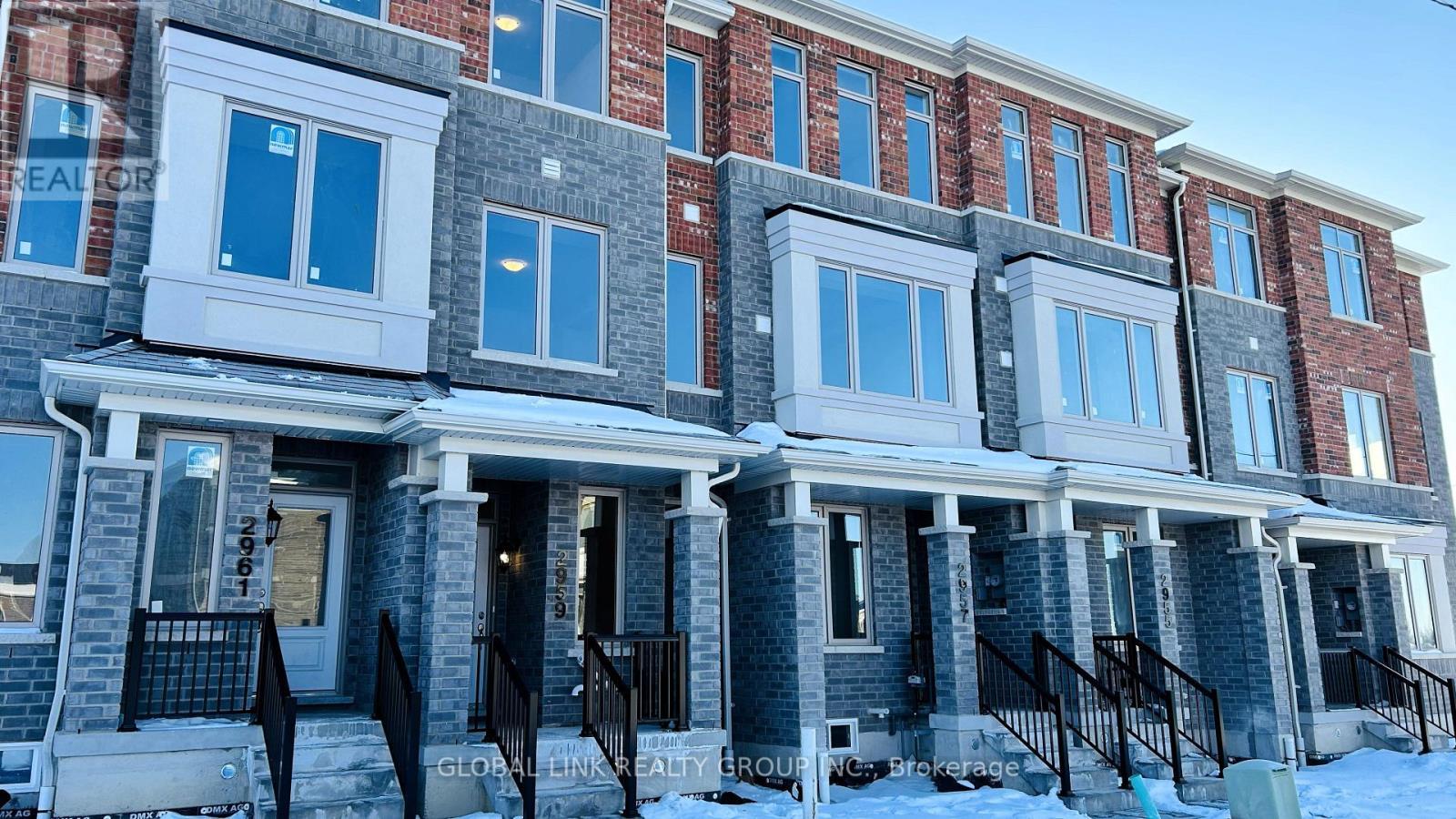 2959 Gatestone Path, Pickering, ON - Outdoor With Balcony With Facade