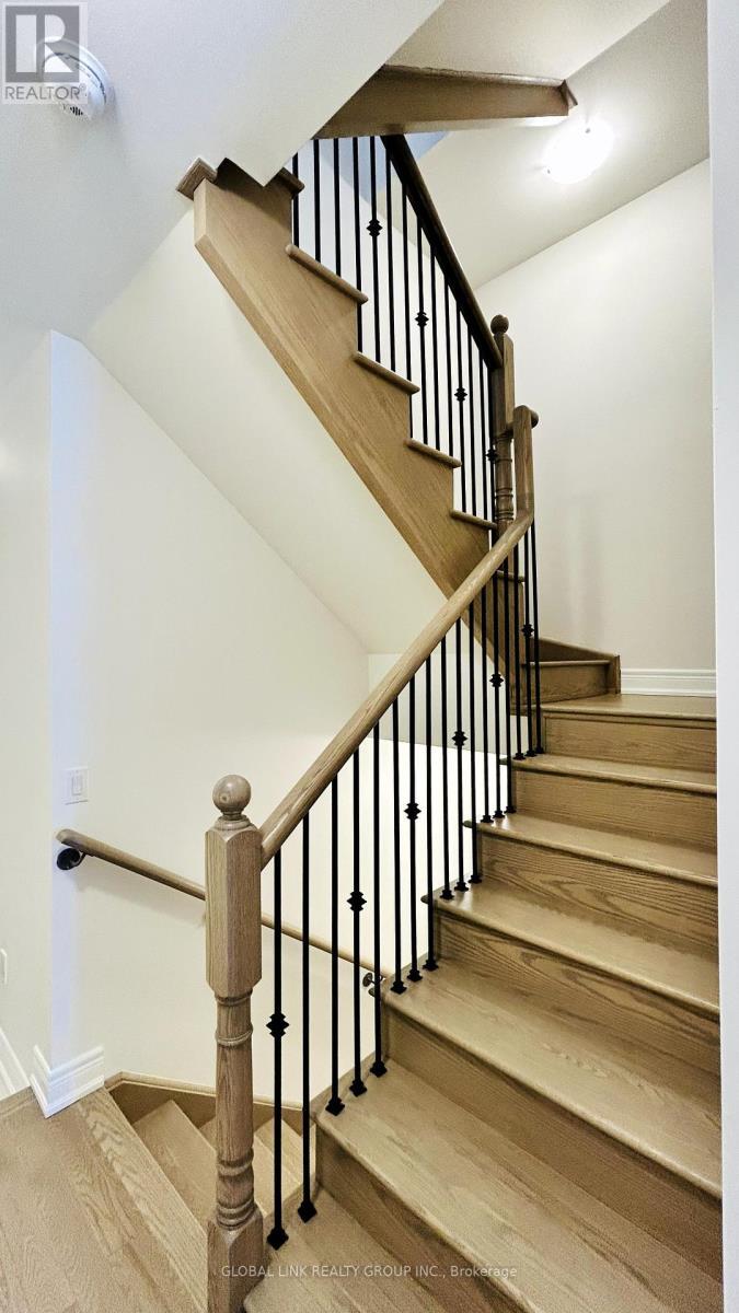 2959 Gatestone Path, Pickering, ON - Indoor Photo Showing Other Room