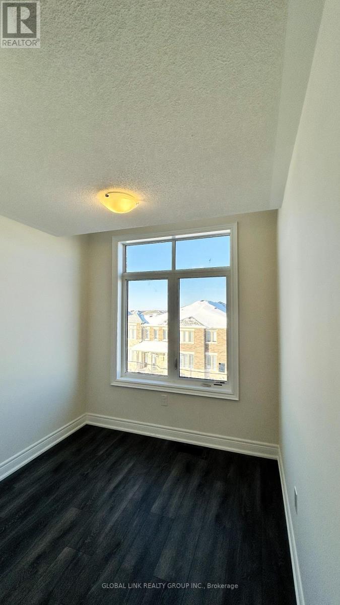 2959 Gatestone Path, Pickering, ON - Indoor Photo Showing Other Room