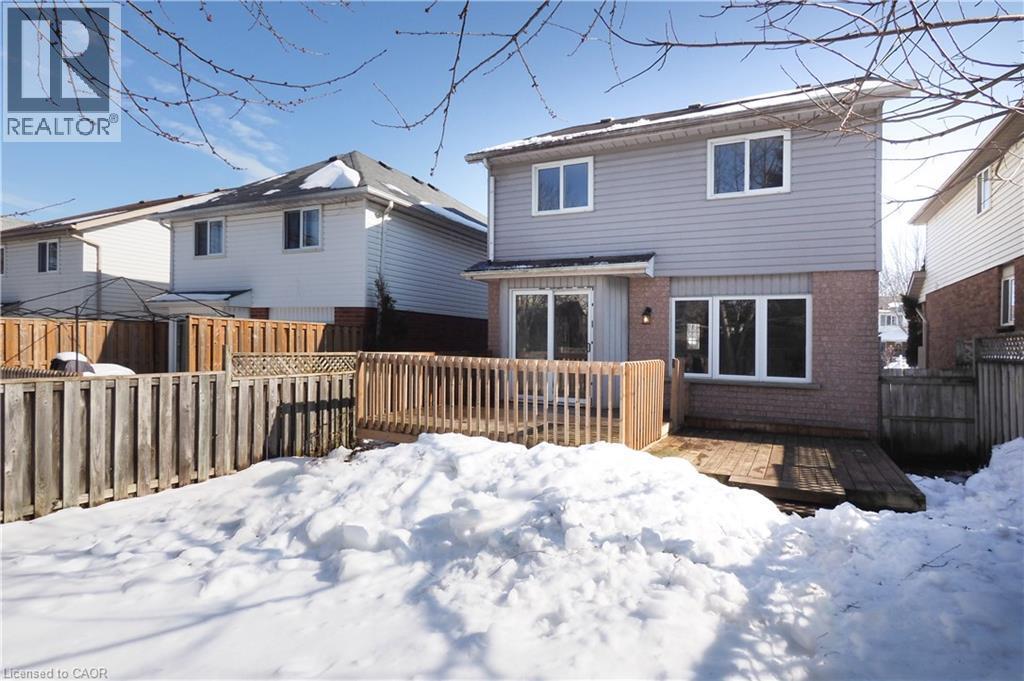 433 Exmoor Street, Waterloo, ON - Outdoor