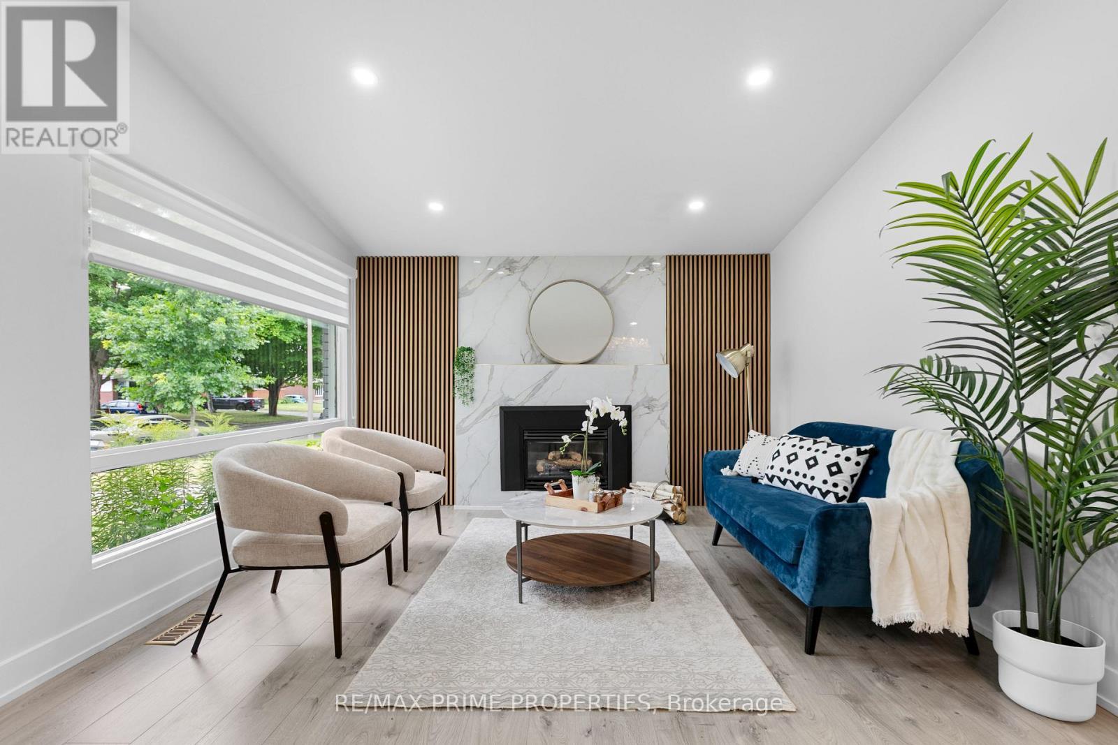 1035 Connery Avenue, Ottawa, ON - Indoor Photo Showing Living Room With Fireplace