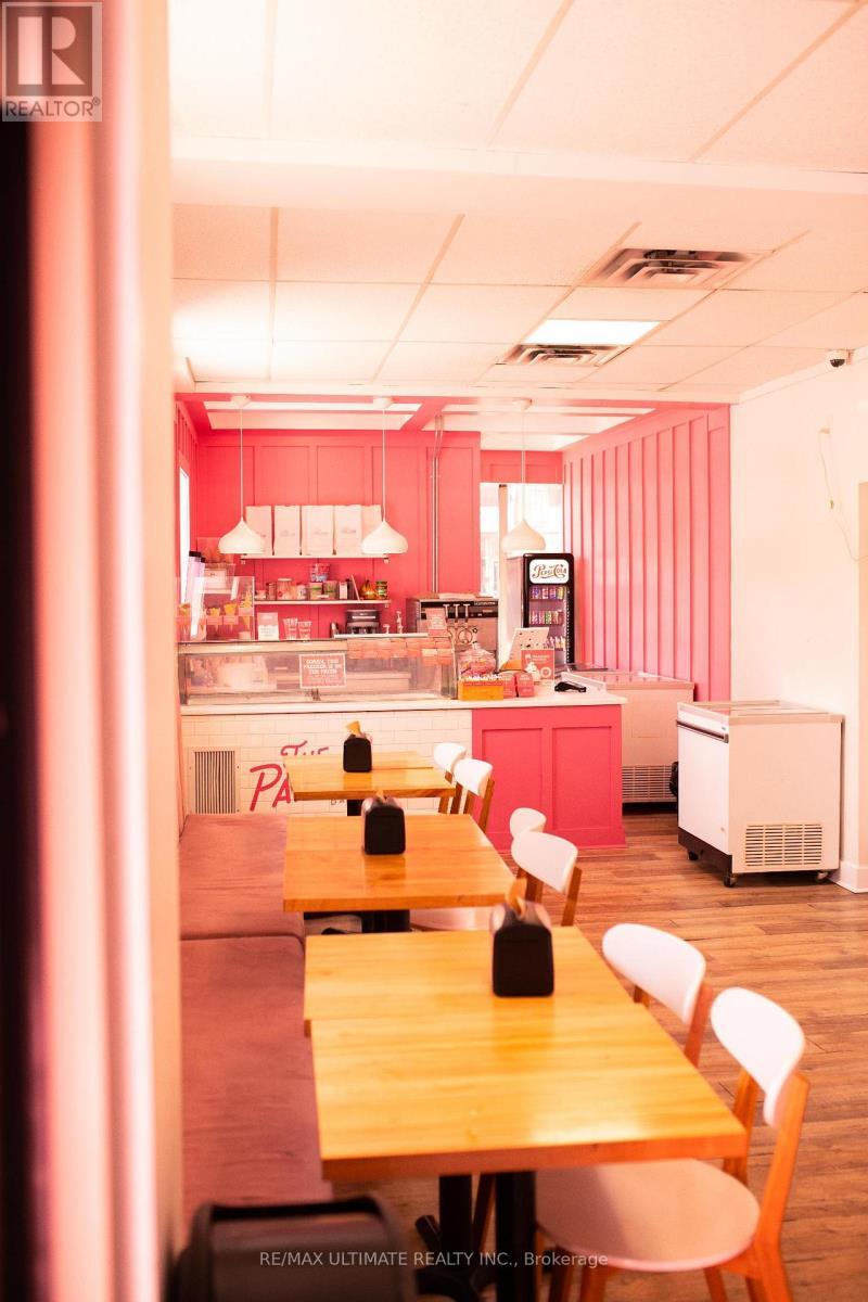 581 Concession Street, Hamilton, ON