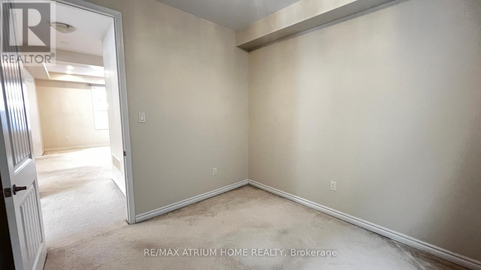 Den - 2 Forest Grove Lane, Kitchener, ON - Indoor Photo Showing Other Room