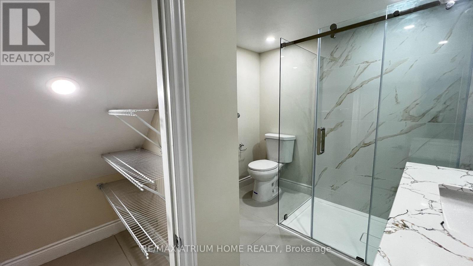 Basement Bathroom (3pc) - 2 Forest Grove Lane, Kitchener, ON - Indoor Photo Showing Bathroom