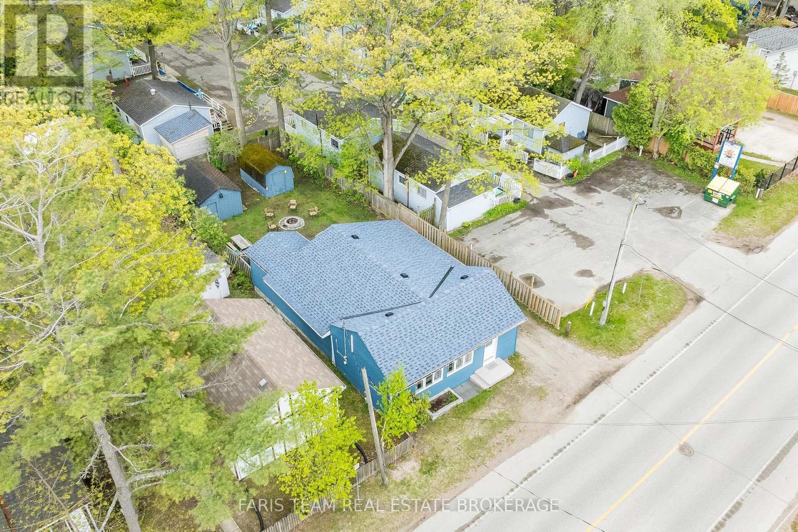 113 River Road E, Wasaga Beach, ON - Outdoor With View