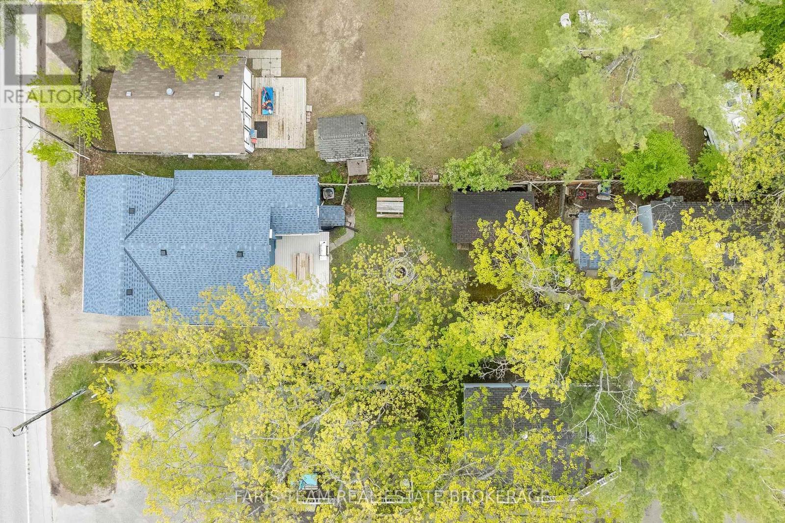 113 River Road E, Wasaga Beach, ON - Outdoor With View