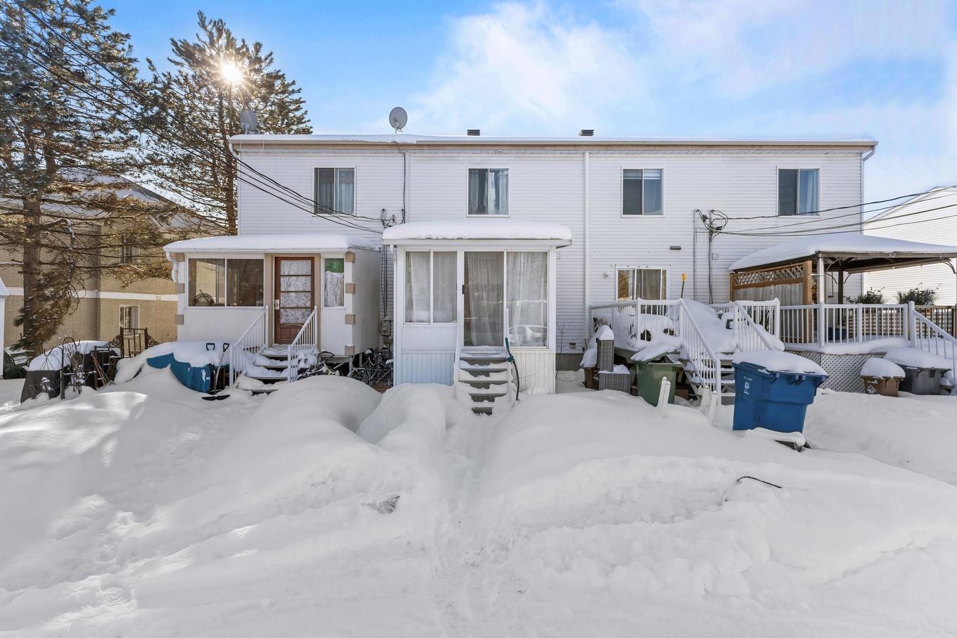 Back facade - 90 Rue Du Golf, Lavaltrie, QC