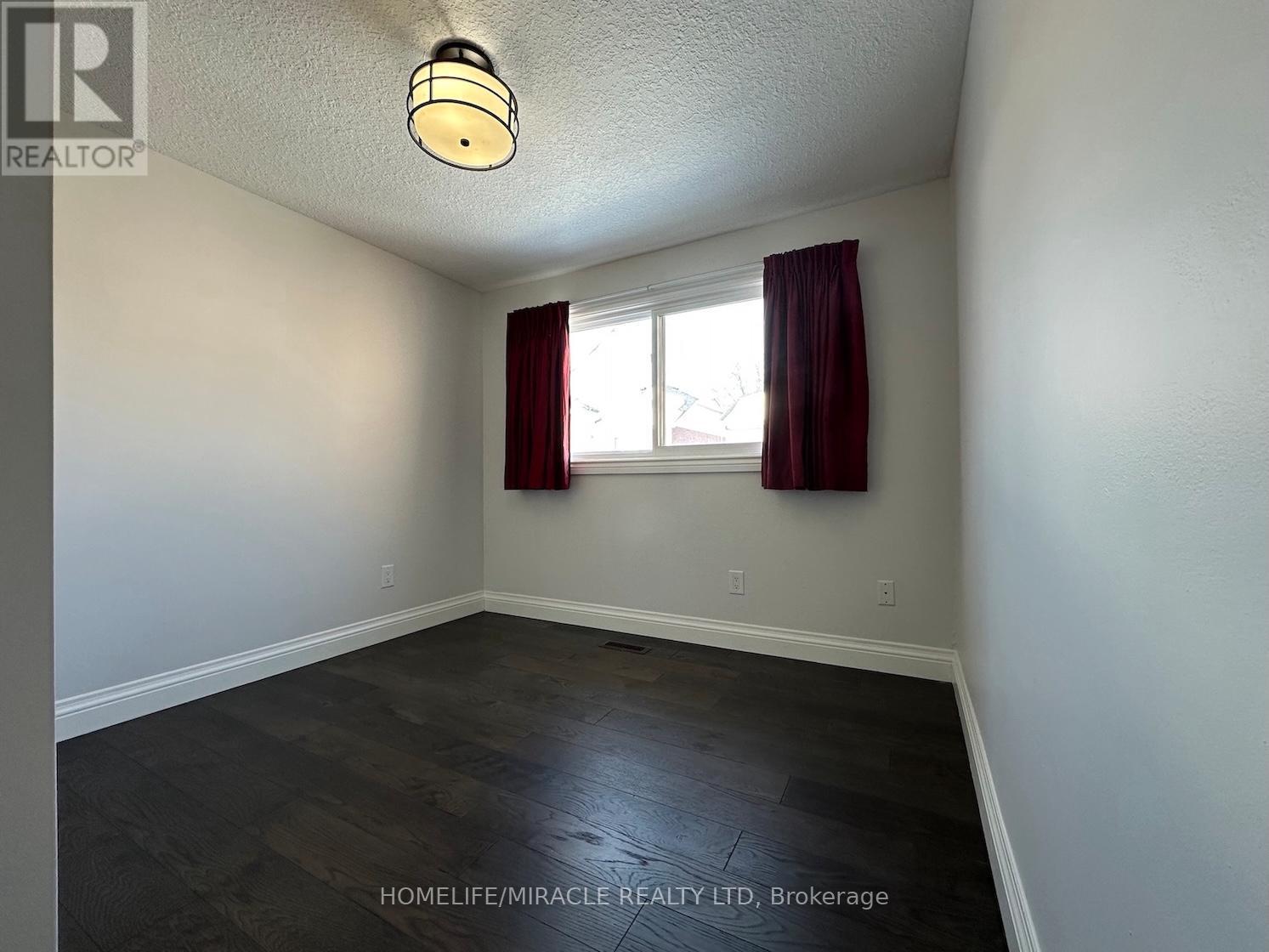 2064 Millway Gate, Mississauga, ON - Indoor Photo Showing Other Room