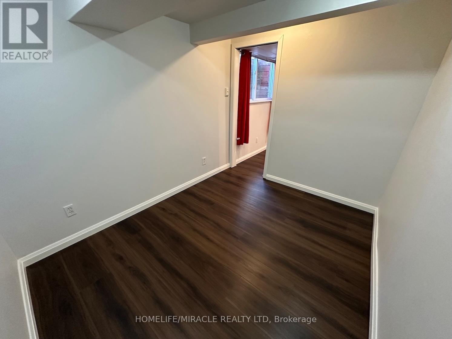 2064 Millway Gate, Mississauga, ON - Indoor Photo Showing Other Room