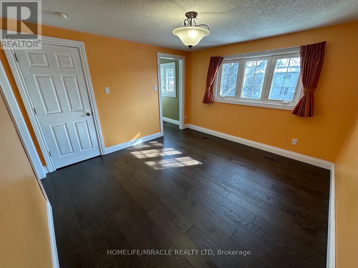 2064 Millway Gate, Mississauga, ON - Indoor Photo Showing Other Room