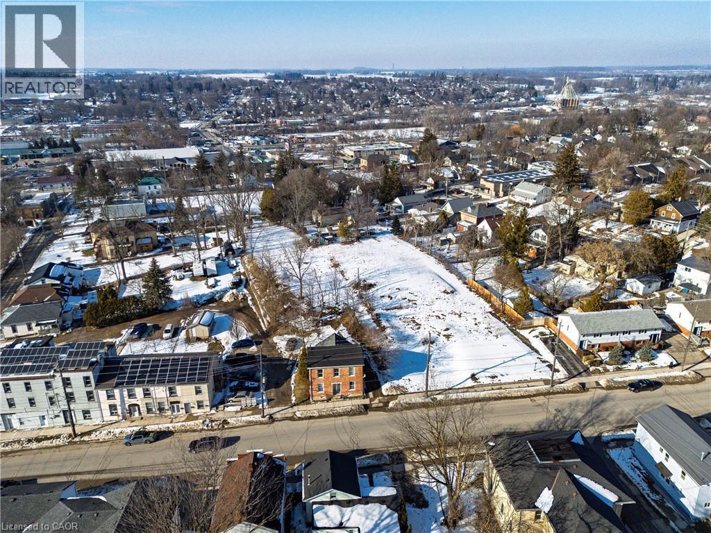 75 King Street E, Ingersoll, ON