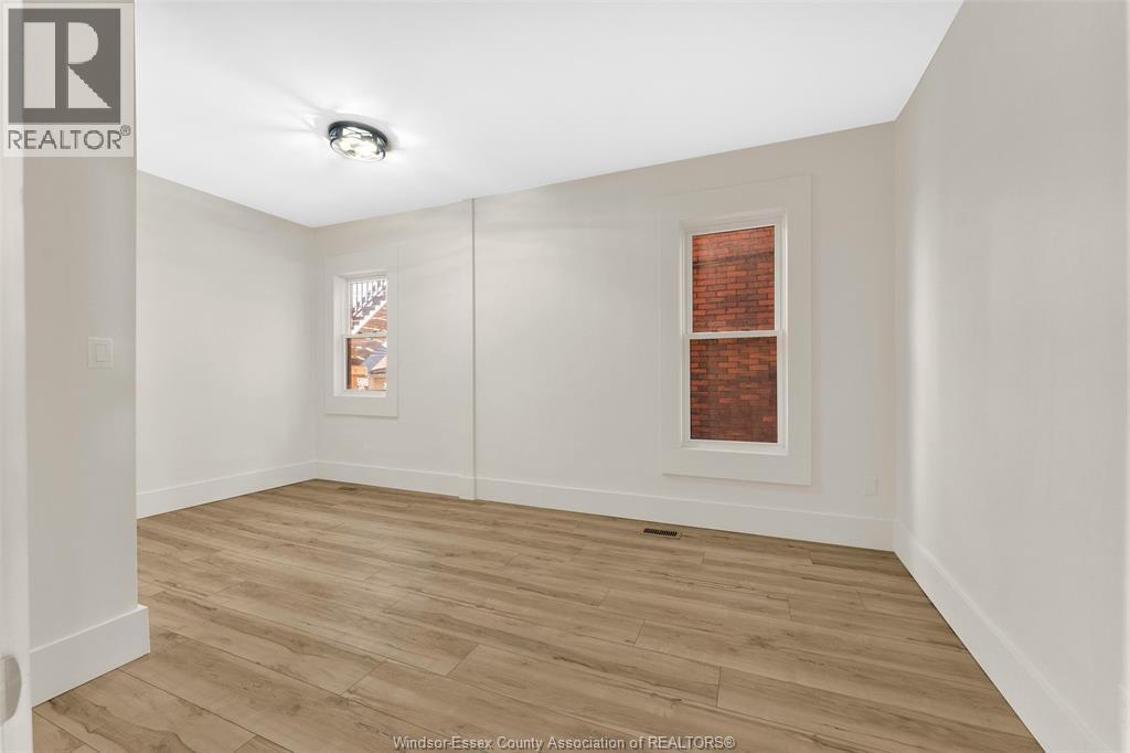 785 Hall #Main, Windsor, ON - Indoor Photo Showing Other Room