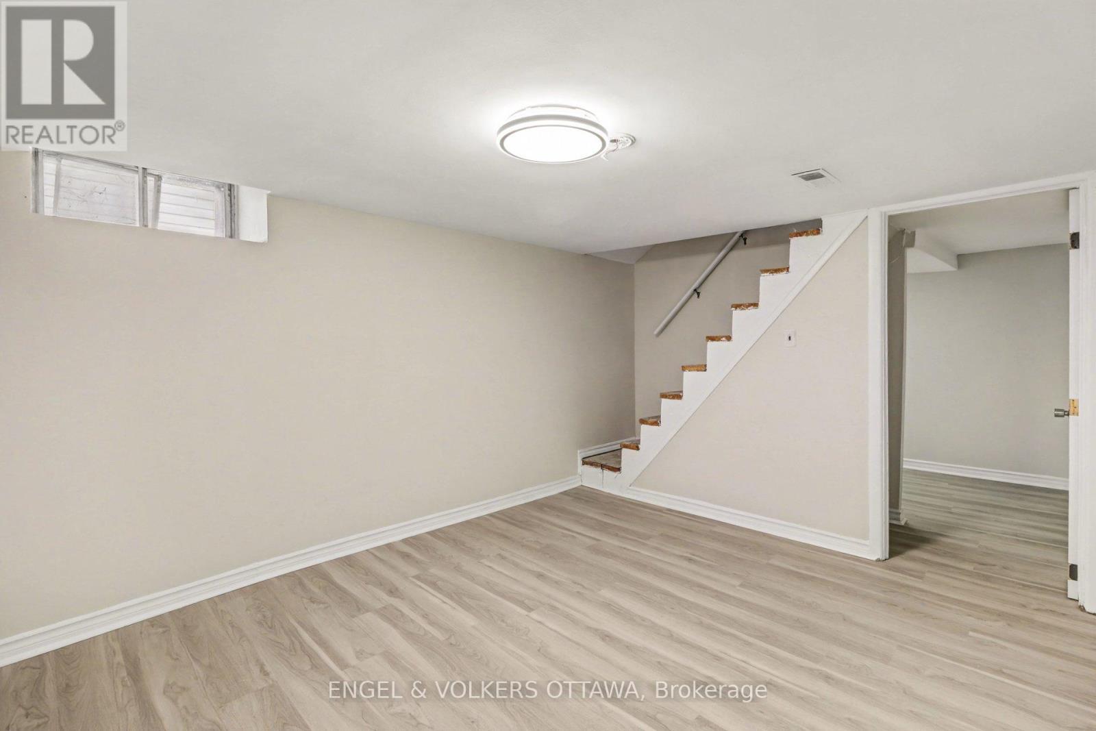 176 Arlington Avenue, Ottawa, ON - Indoor Photo Showing Other Room